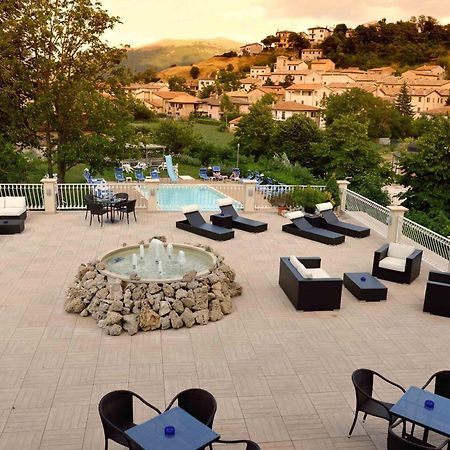 Hotel Benessere Villa Fiorita 콜피오리토 외부 사진