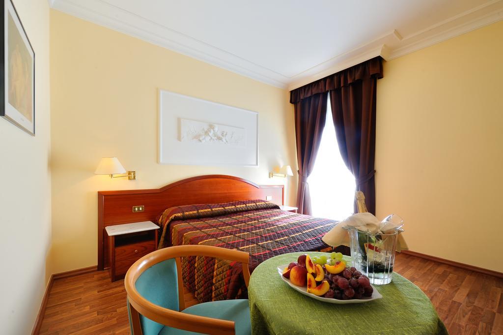 Hotel Benessere Villa Fiorita 콜피오리토 외부 사진