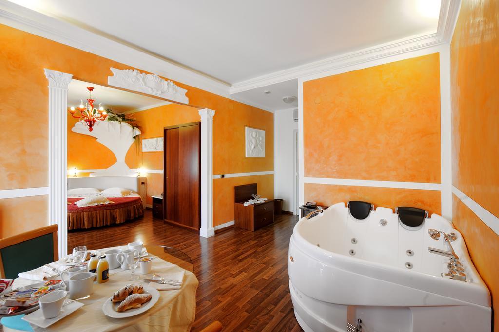 Hotel Benessere Villa Fiorita 콜피오리토 외부 사진